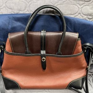 Dooney & Bourke purse